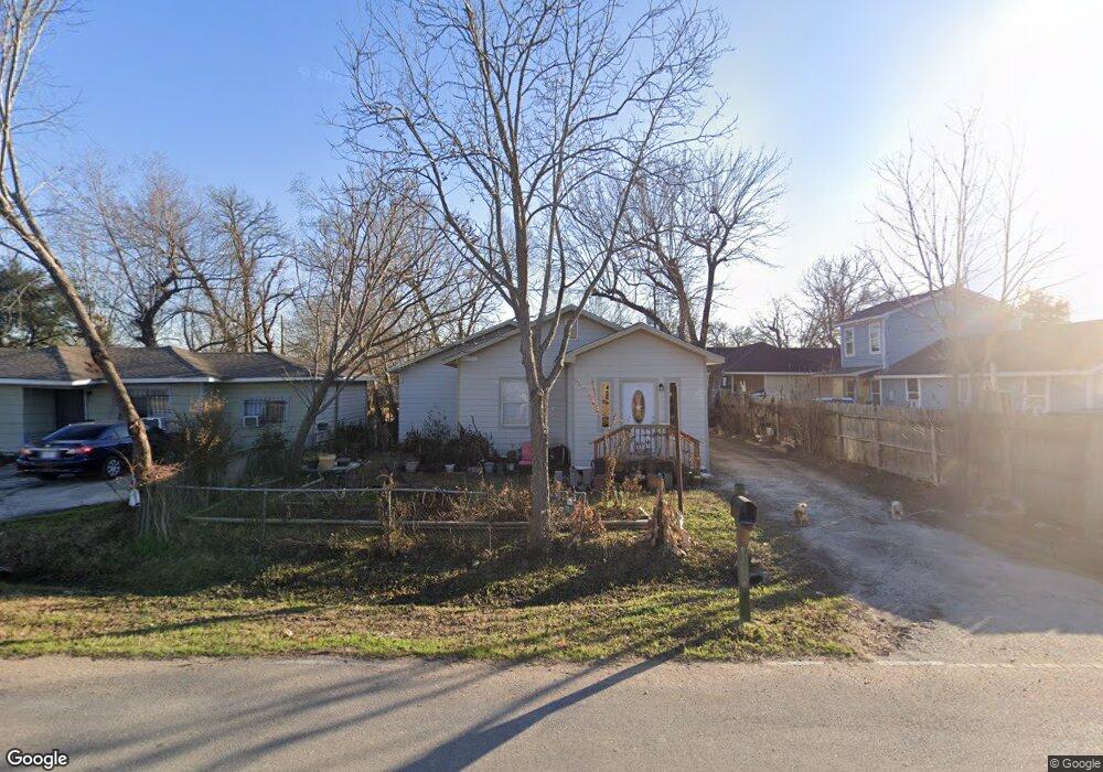 3202 Mooney Rd, Houston, TX 77093 - photo 1