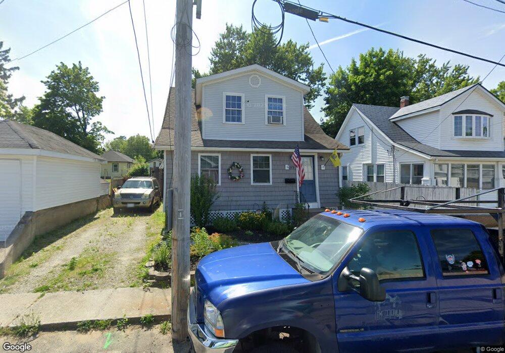 275 Irving Rd, Warwick, RI 02888 - photo 1