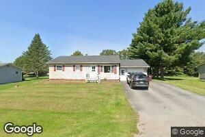 57 Lynwood Dr, Derby, VT 05829