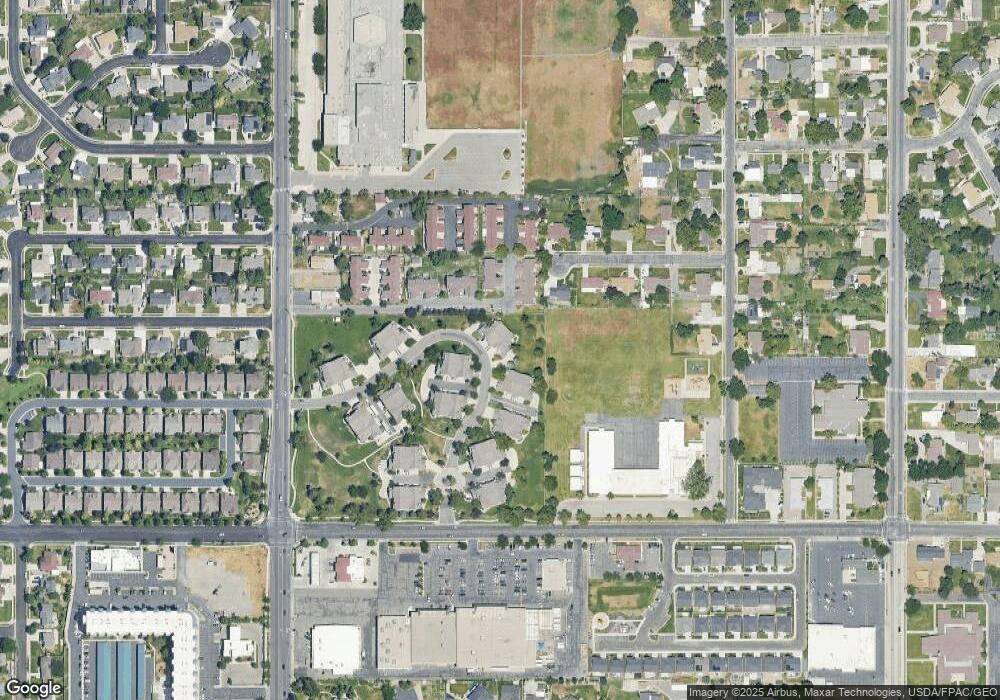 895 Courtyard Ln unit 50, Centerville, UT 84014 - photo 1