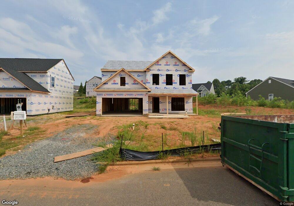 127 Fleming Dr, Statesville, NC 28677 - photo 1