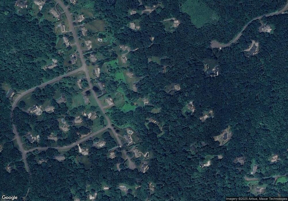 111 Head of Meadow Rd, Newtown, CT 06470 - photo 1