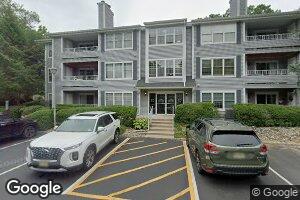 2001 Tanglewood Ct, Helmetta, NJ 08828