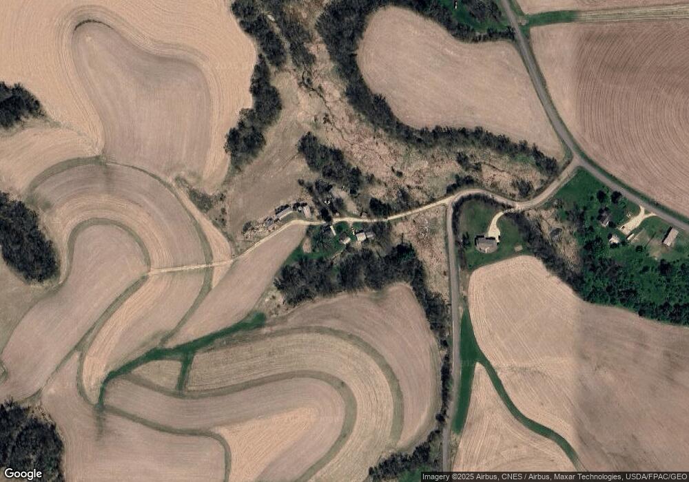 N18205 Galewski Rd, Trempealeau, WI 54661 - photo 1