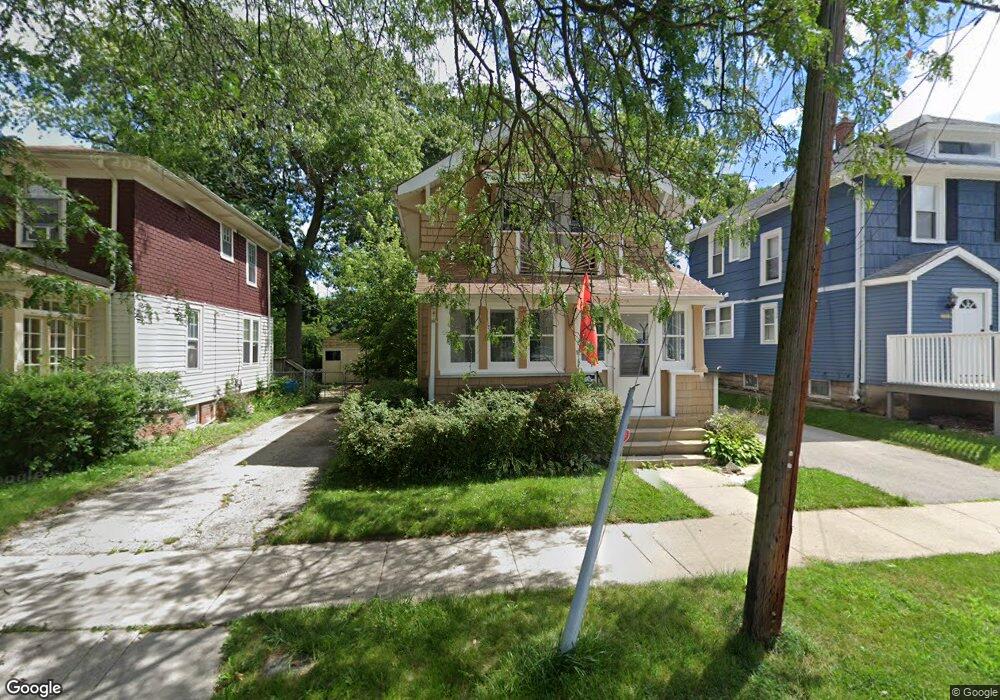 1115 Palmer Place, Waukegan, IL 60085 - photo 1