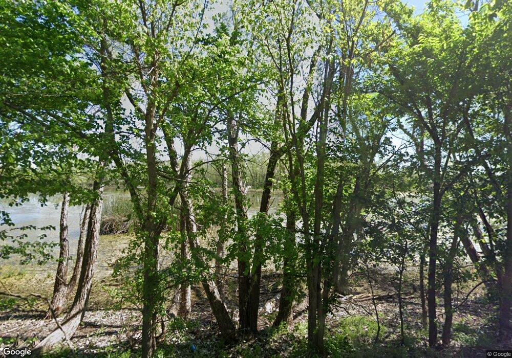 1162 W Lake Dr, Weatherford, TX 76087 - photo 1