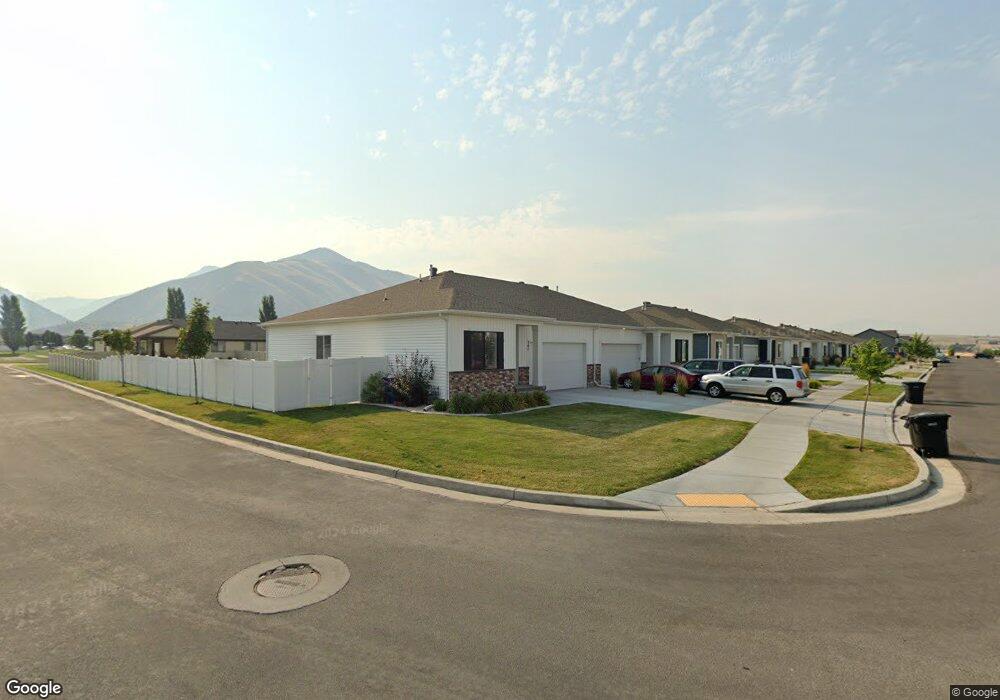 345 S 1170 E, Hyrum, UT 84319 - photo 1