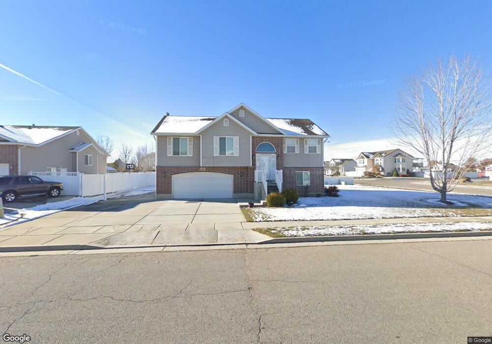4607 S 4075 W, Roy, UT 84067 - photo 1