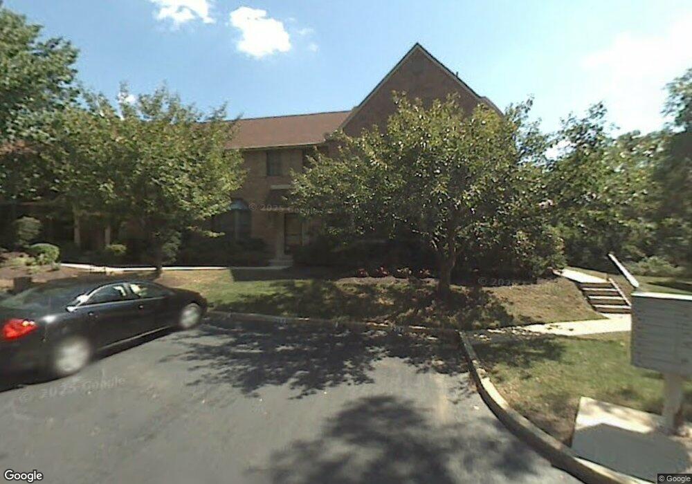 207 Archer Ct unit 207, Malvern, PA 19355 - photo 1