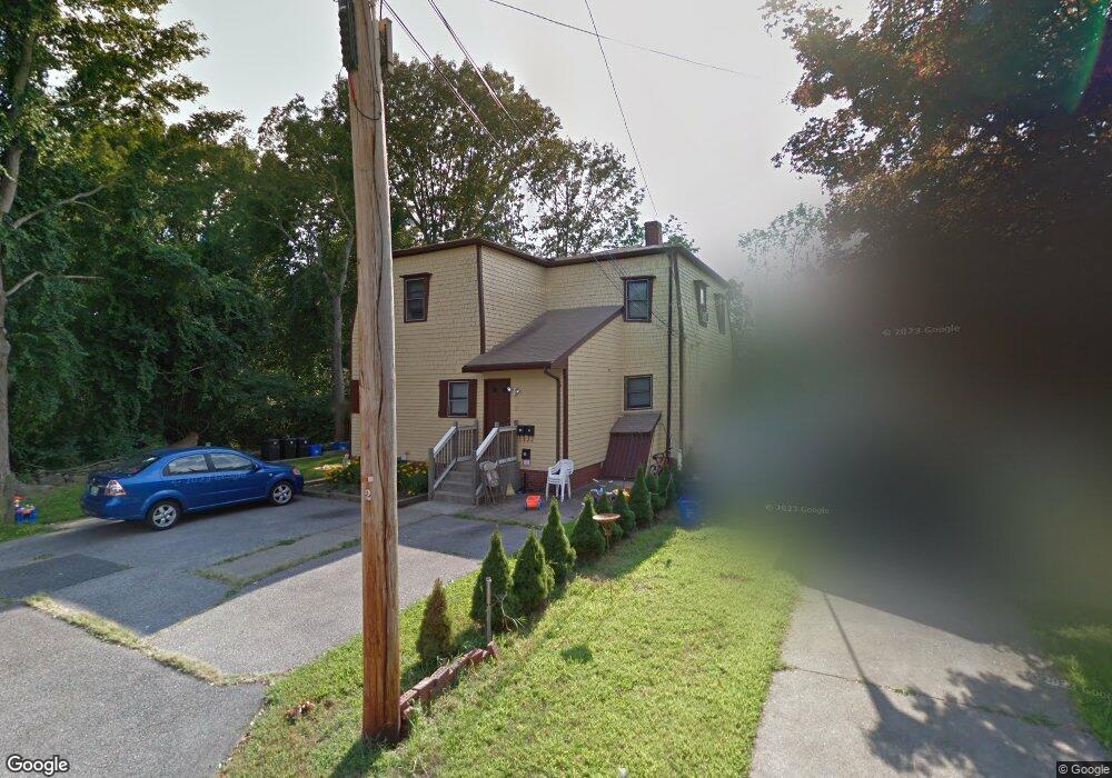 17 Bergin St, Riverside, RI 02915 - photo 1