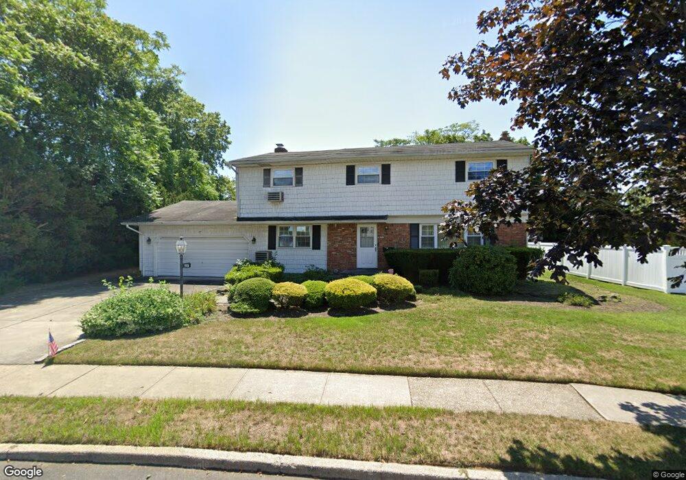 37 Evelyn Dr, Bethpage, NY 11714 - photo 1
