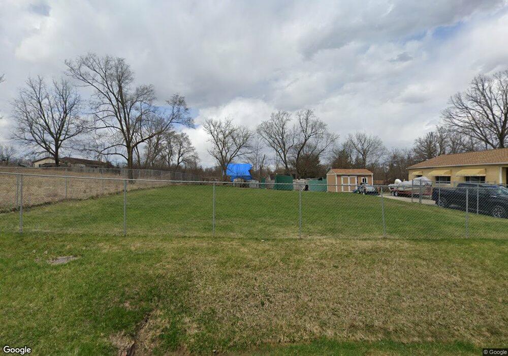 1135 Charles Ave, Flint, MI 48505 - photo 1