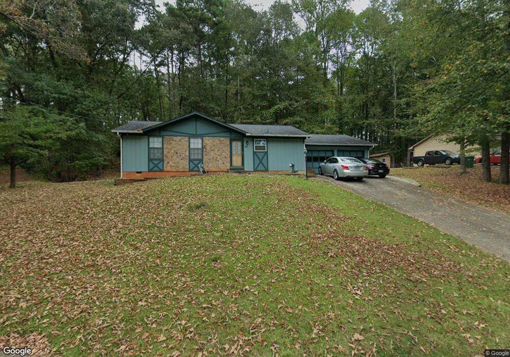 5862 Bobbin Ln, Lithonia, GA 30058 - photo 1