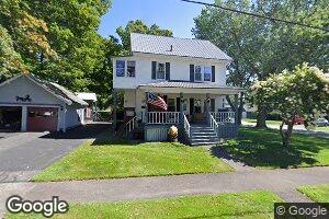 27 Birch St, East Millinocket, ME 04430