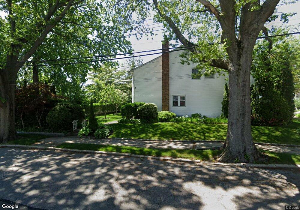 23136 Bay Ave, Little Neck, NY 11363 - photo 1