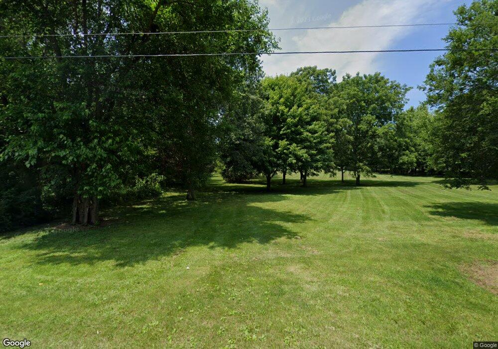 10446 N 650 E, New Carlisle, IN 46552 - photo 1