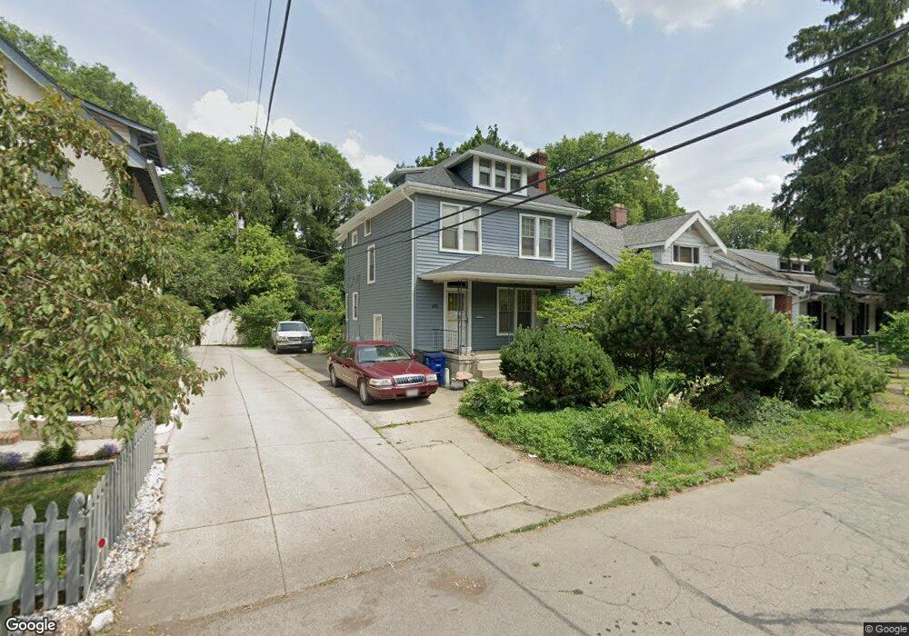 256 Rhoads Ave, Columbus, OH 43205 - photo 1