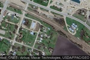 102 S 2nd St, Murdock, MN 56271