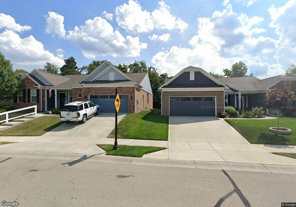9617 Summerton Dr, Fishers, IN 46037 - photo 1