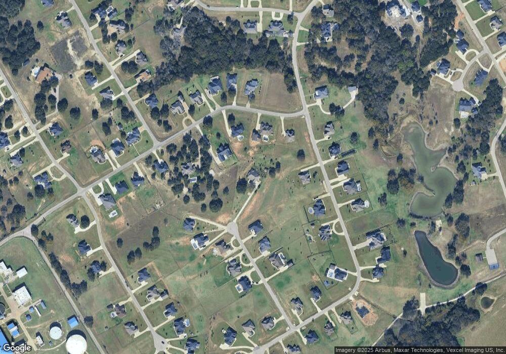 721 Coastal Meadows Ct, Granbury, TX 76049 - photo 1