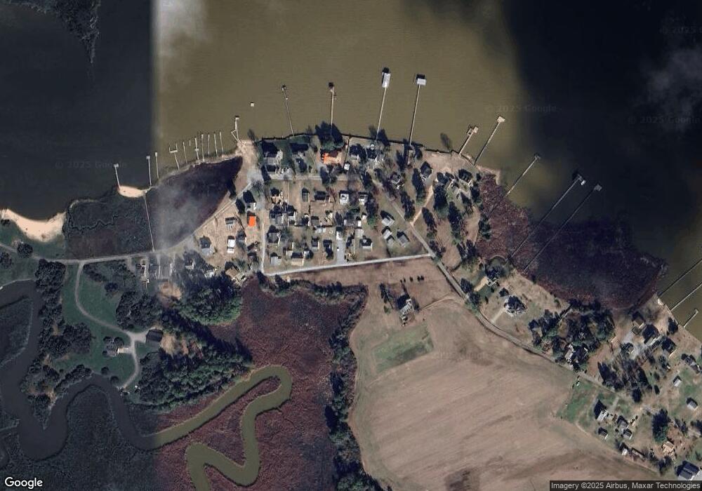 176 Mayfly Dr, Dunnsville, VA 22454 - photo 1