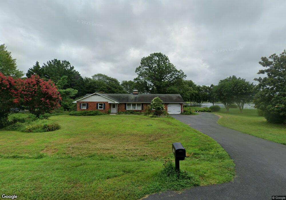 315 S Lake Dr, Stevensville, MD 21666 - photo 1