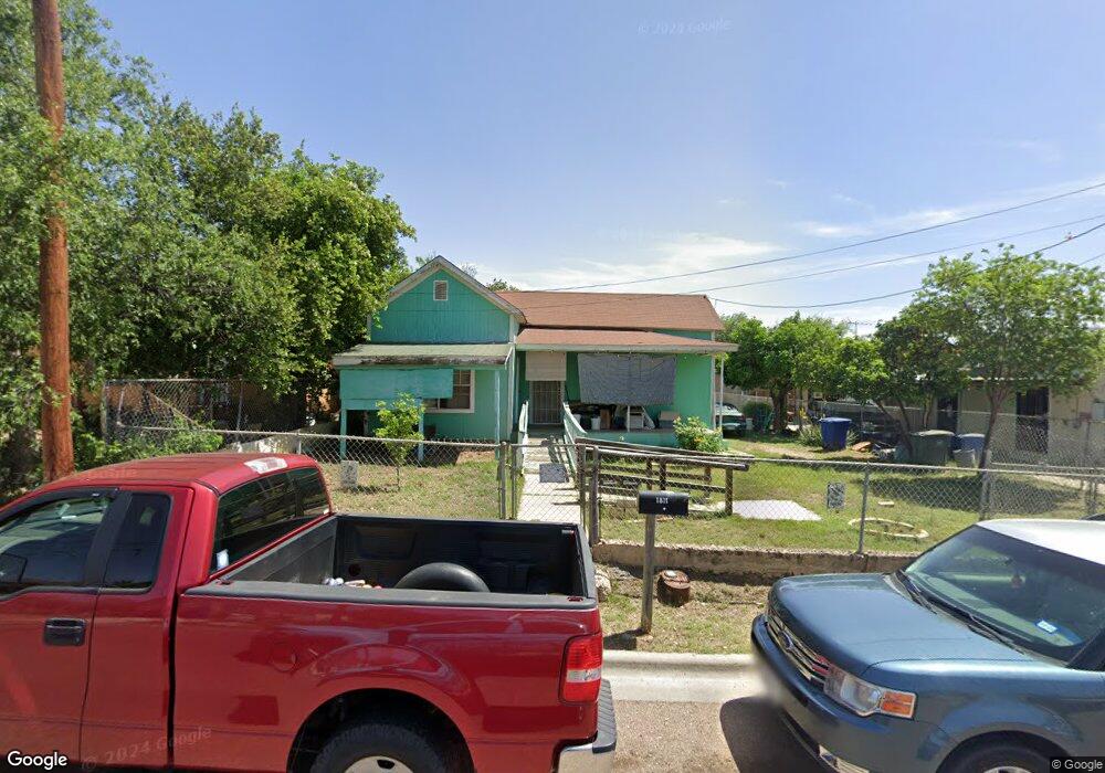 1811 Sanders Ave, Laredo, TX 78040 - photo 1