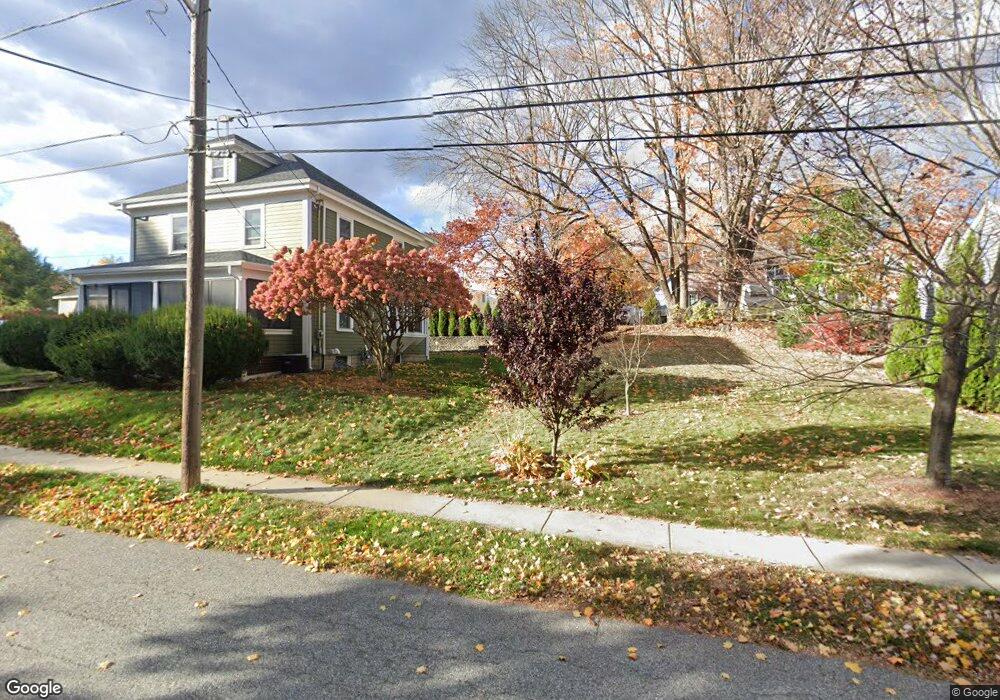 66 High St unit 1, Amesbury, MA 01913 - photo 1