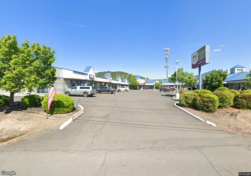 4041 Crater Lake Ave unit C, Medford, OR 97504 - photo 1