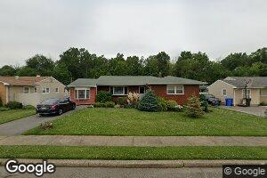 215 Rosewood Ln, Port Reading, NJ 07064