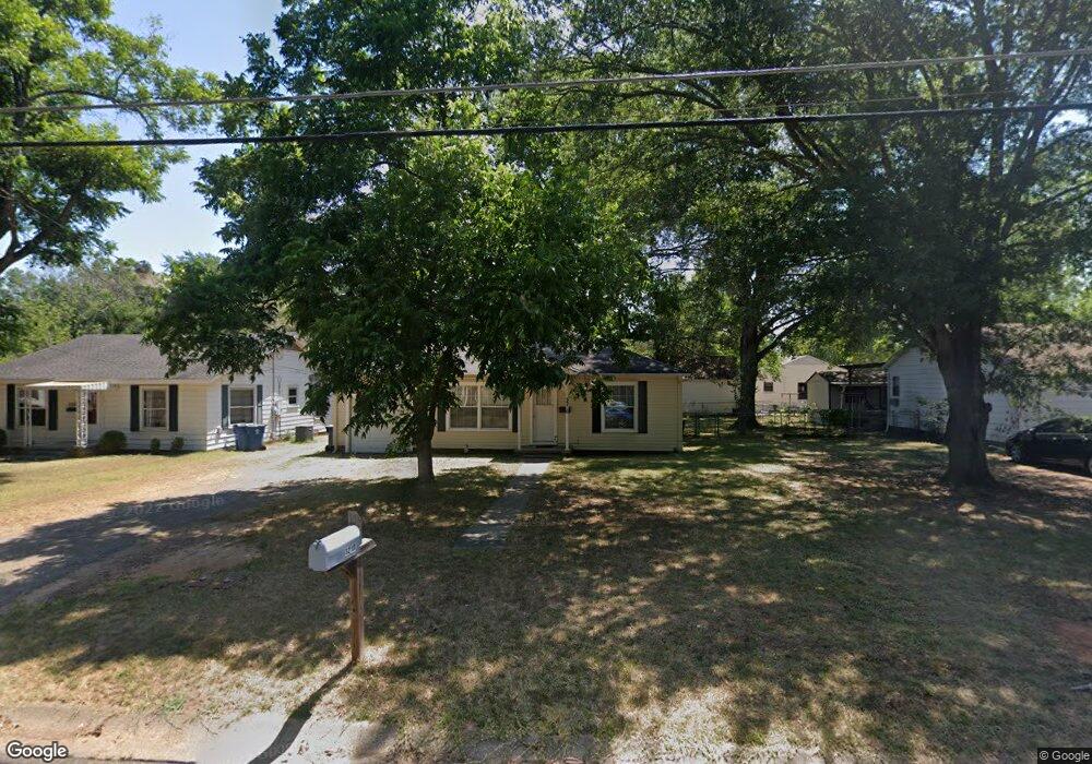 3210 Broadway Blvd, Kilgore, TX 75662 - photo 1