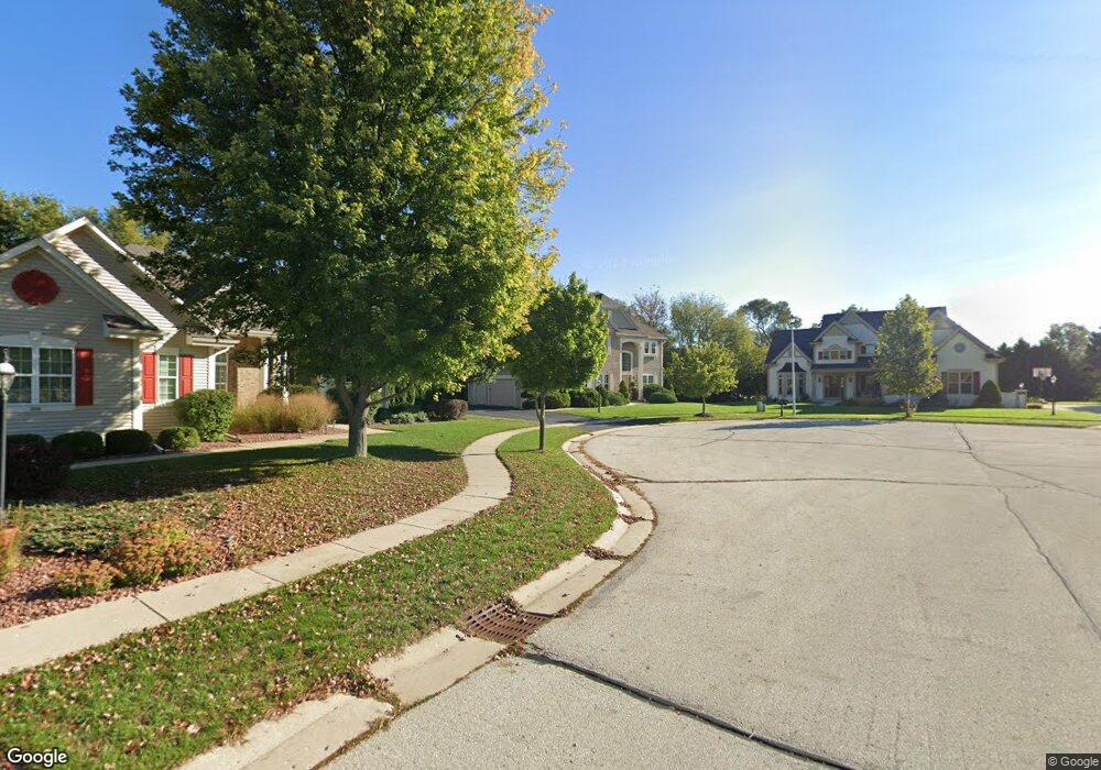 282 Ridgeway Path, Oconomowoc, WI 53066 - photo 1