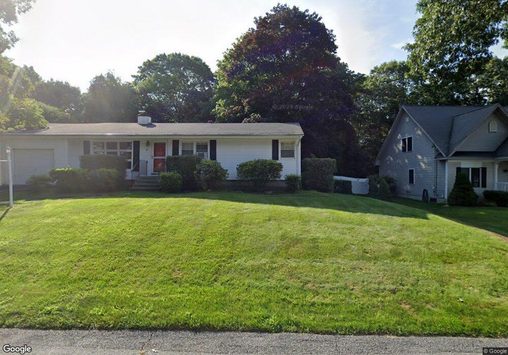 90 Roosevelt Rd, Cumberland, RI 02864 - photo 1