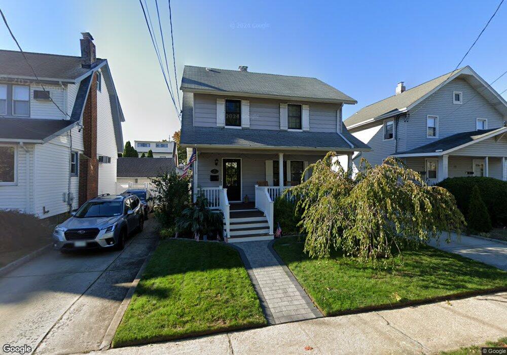 73 Langdon Place, Lynbrook, NY 11563 - photo 1