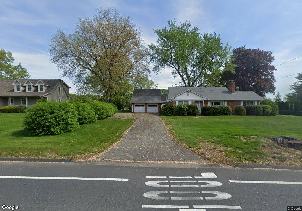 762 Amostown Rd, West Springfield, MA 01089 - photo 1