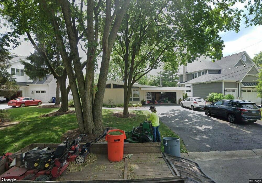 527 S Wright St, Naperville, IL 60540 - photo 1