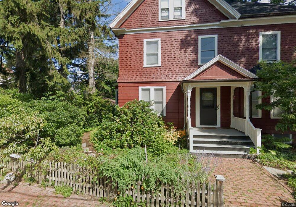 5 Bellevue Ave, Cambridge, MA 02140 - photo 1