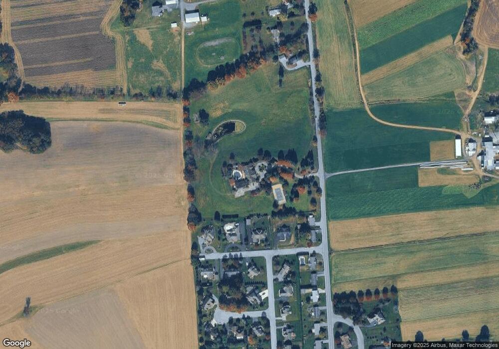 701 Hilltop Rd, Myerstown, PA 17067 - photo 1