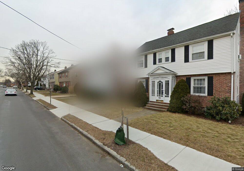 61 Bates Rd, Arlington, MA 02474 - photo 1