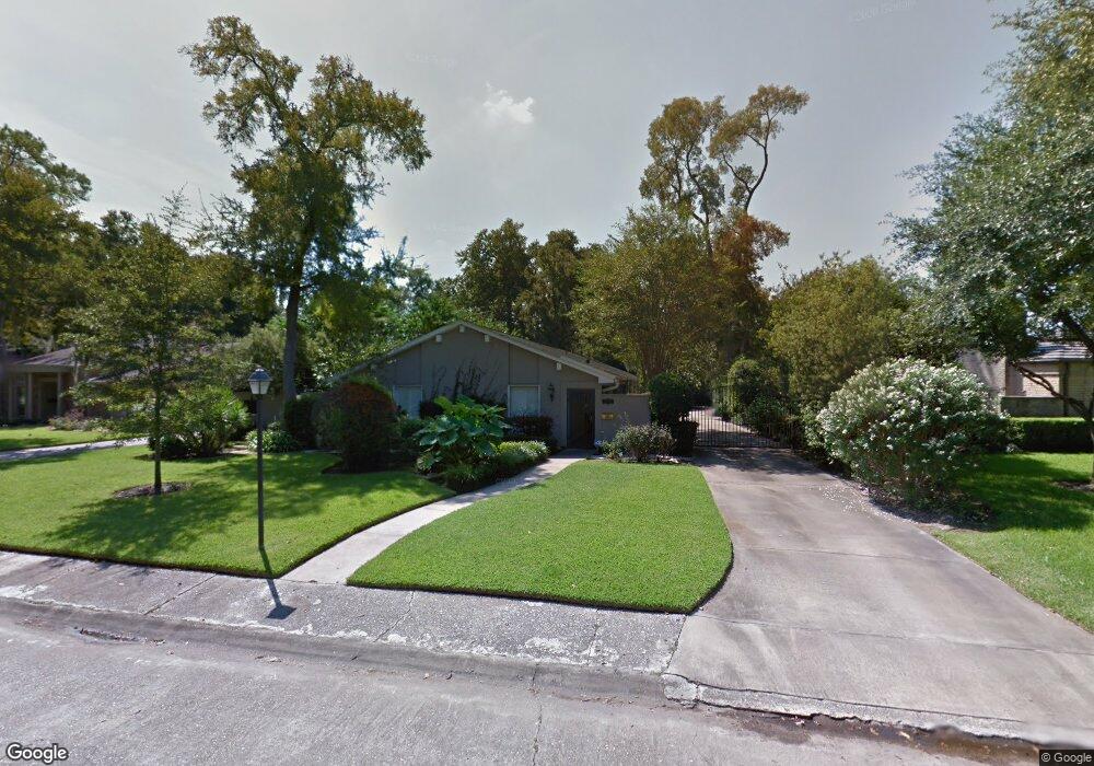 10323 Green Tree Rd, Houston, TX 77042 - photo 1