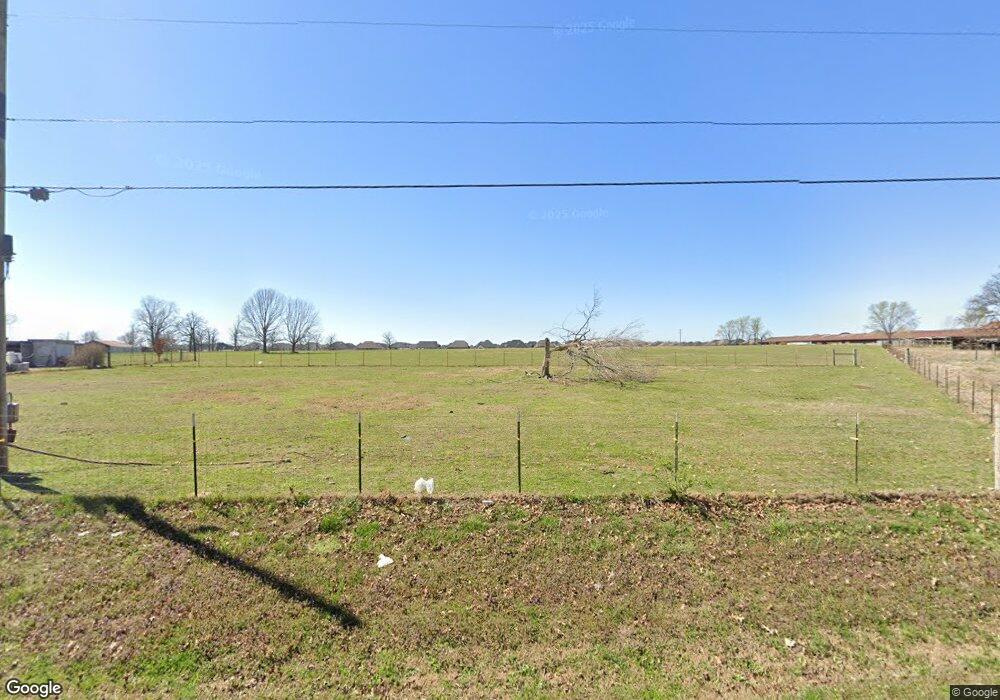 1171 Klenc Rd, Springdale, AR 72762 - photo 1