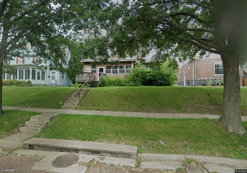 926 E High St, Davenport, IA 52803 - photo 1