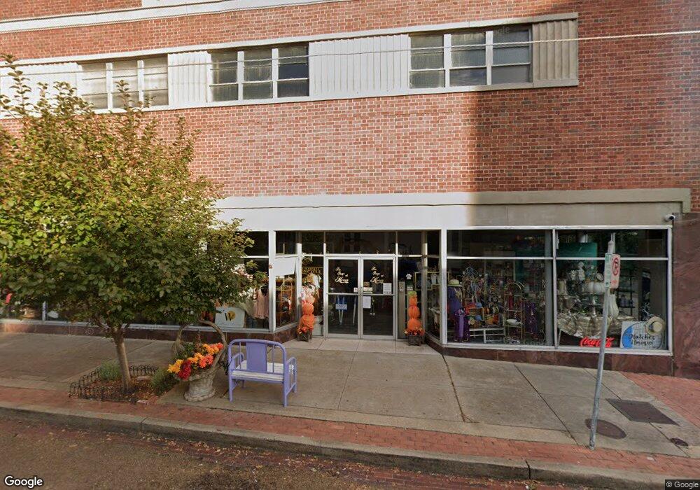 122 N Commerce St, Natchez, MS 39120 - photo 1