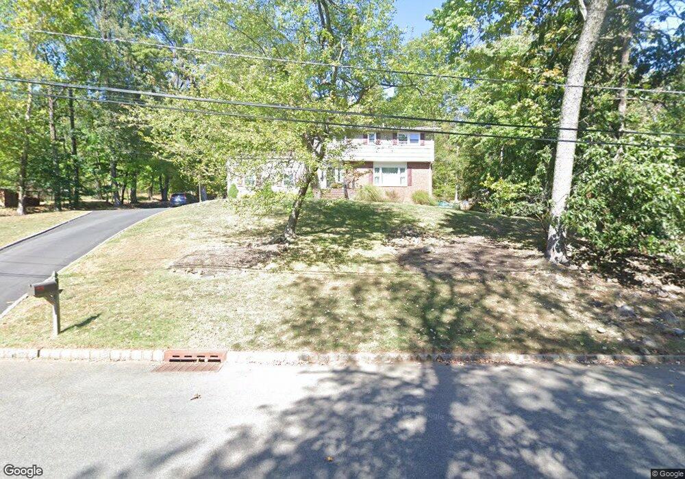 70 Longview Dr, Green Brook, NJ 08812 - photo 1