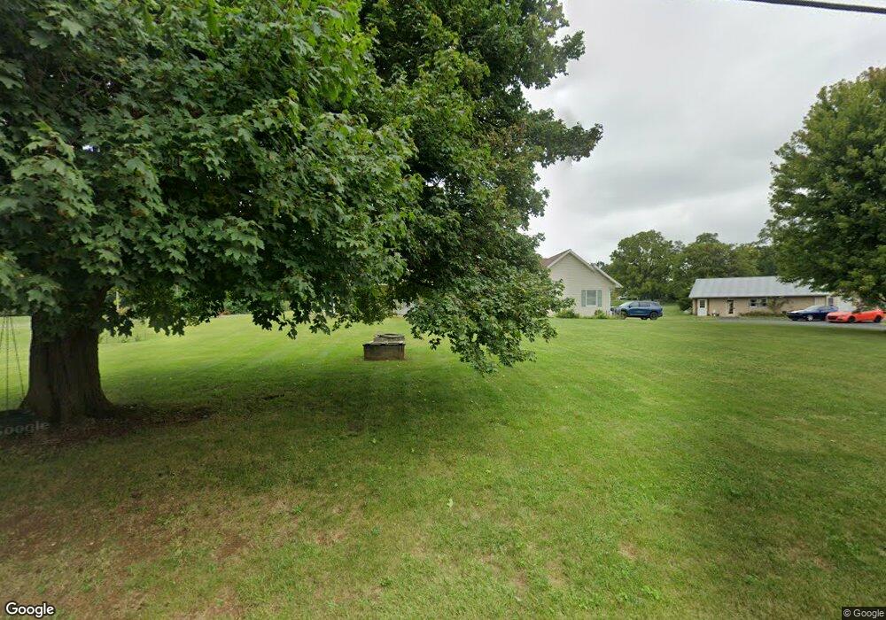 1139 East Ave, Waynesboro, PA 17268 - photo 1