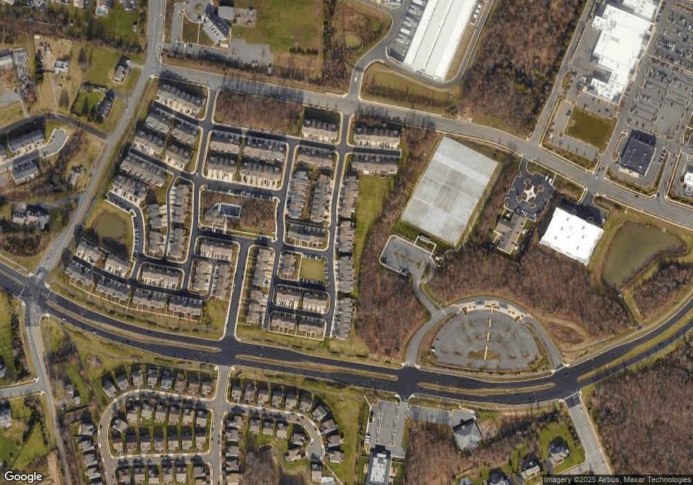 25462 Hopton House Terrace, Chantilly, VA 20152 - photo 1