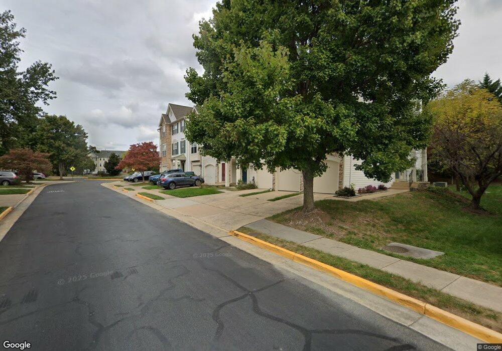 13409 Burrough Farm Dr, Herndon, VA 20171 - photo 1