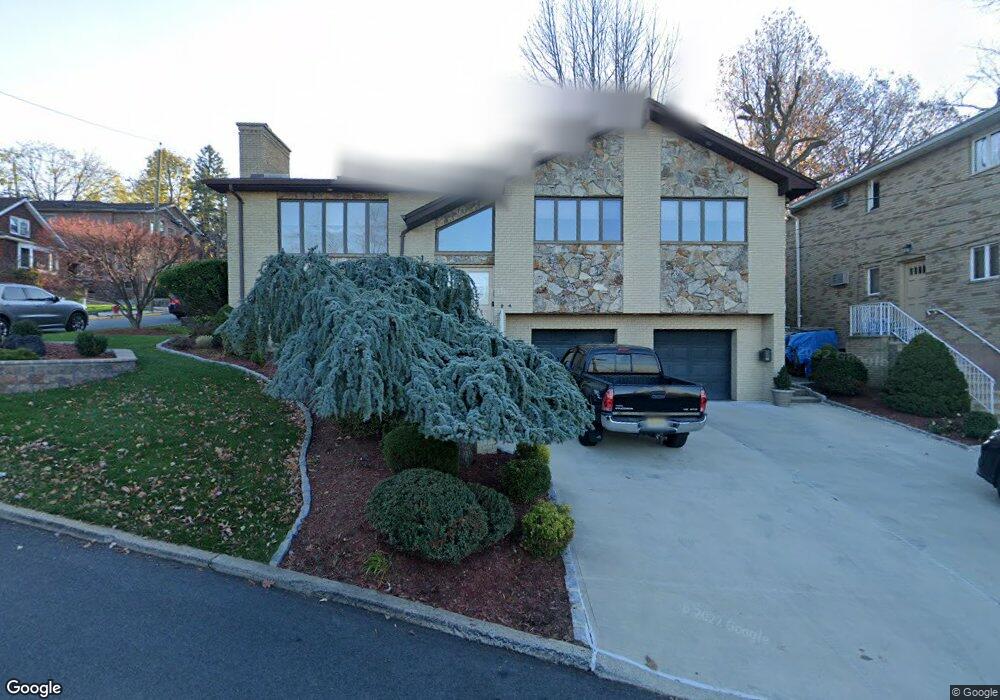 576 Sketch Place S, Ridgefield, NJ 07657 - photo 1