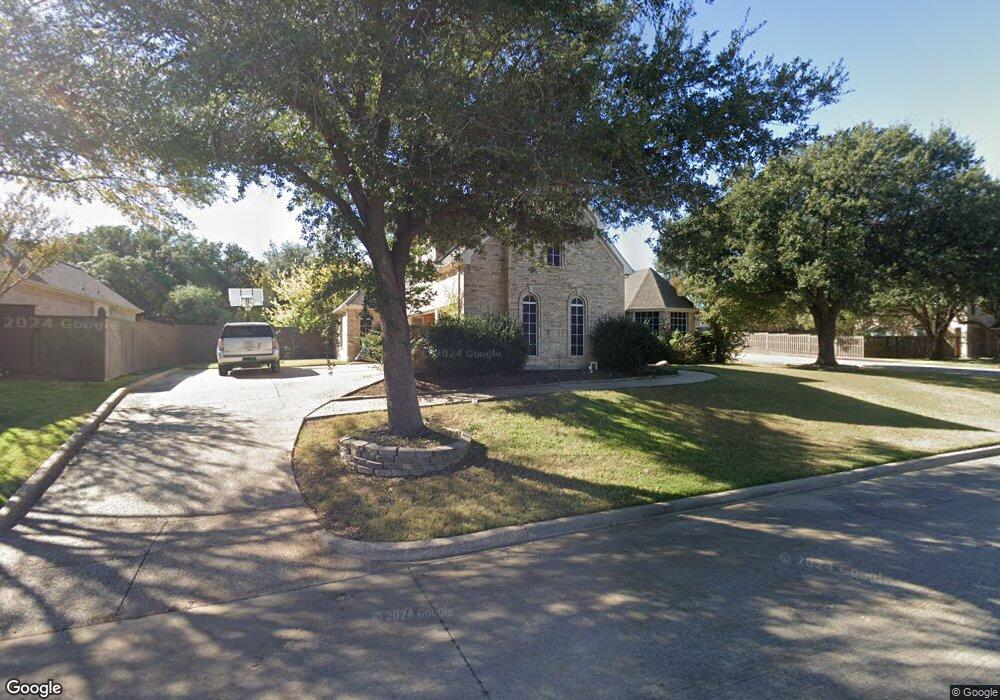 700 Heatherglen Dr, Southlake, TX 76092 - photo 1