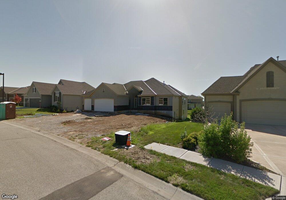 9700 Carbondale St, Lenexa, KS 66227 - photo 1